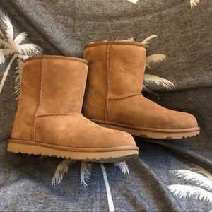 UGG Boots (New with tags/New in box)